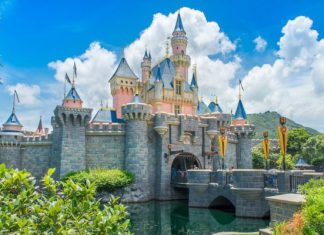 Cẩm nang du lịch vui chơi tại Disneyland Hồng Kông Cẩm nang du lịch vui chơi tại Disneyland Hồng Kông